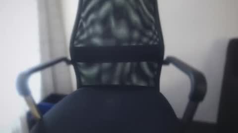 Snapshot of slapmylitlepenis chatting on 05-11-26, 09:23 Slap My Little Penis online show from 05-11-26, 09:23