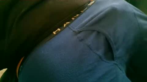 Snapshot of sleek0120 chatting on 11-11-25, 06:08 sleek0120 online show from 11-11-25, 06:08