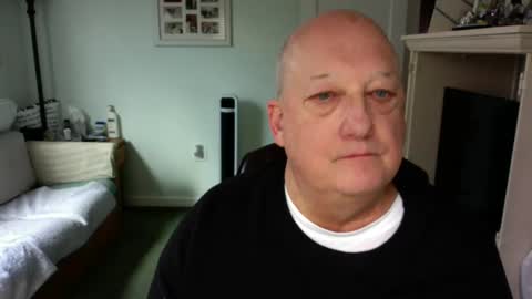 Snapshot of slick50000 chatting on 03-09-25, 07:26 slick50000 online show from 03-09-25, 07:26