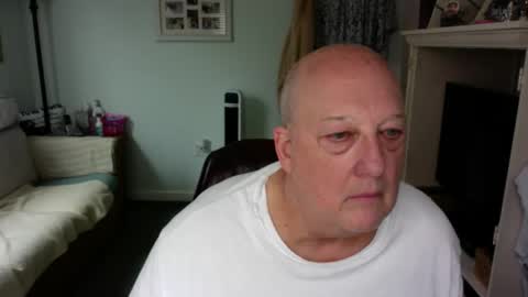 Snapshot of slick50000 chatting on 03-02-26, 08:04 slick50000 online show from 03-02-26, 08:04