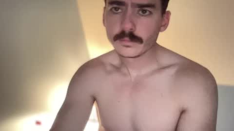 Snapshot of slickmass chatting on 02-06-25, 04:47 SlickMass online show from 02-06-25, 04:47