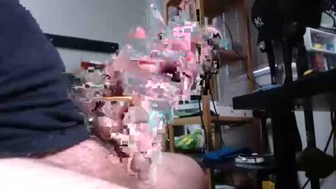Snapshot of sliderguy699 chatting on 01-22-25, 10:05 sliderguy699 online show from 01-22-25, 10:05