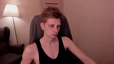 Andy online show from 03-06-25, 01:35