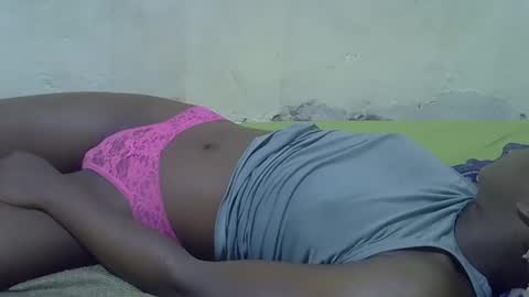 slim_girl3 online show from 03-06-25, 12:43