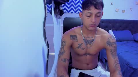 slim_master12 online show from 12-30-24, 05:44