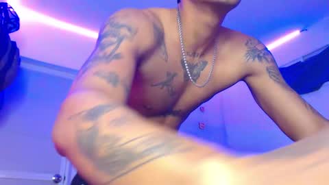 slim_master12 online show from 02-28-25, 12:10