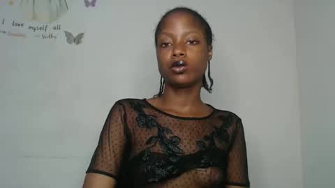 Snapshot of slim_perry chatting on 02-17-26, 01:51 perry online show from 02-17-26, 01:51