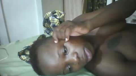 slim_petite_ebony online show from 12-19-24, 12:34