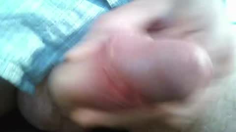 Snapshot of slimsmiler chatting on 06-02-26, 06:43 slimsmiler online show from 06-02-26, 06:43