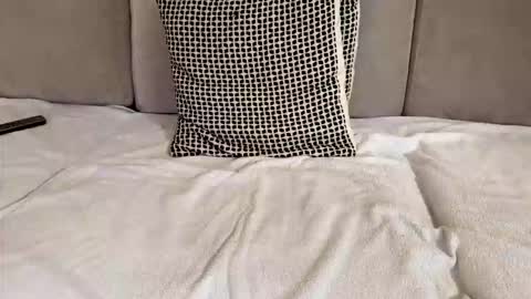 Snapshot of slimt4sty chatting on 01-10-26, 06:53 Slimt4sty online show from 01-10-26, 06:53