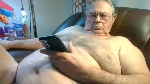 Snapshot of slippery_duck chatting on 02-08-25, 01:11 slippery_duck online show from 02-08-25, 01:11