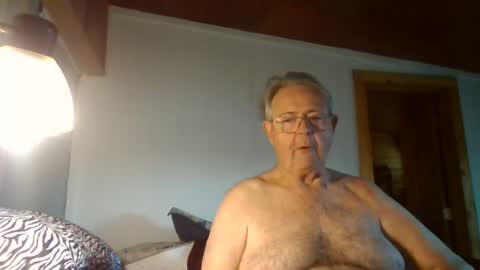 slippery_duck online show from 07-22-26, 11:35