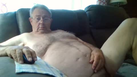 slippery_duck online show from 07-29-26, 02:26