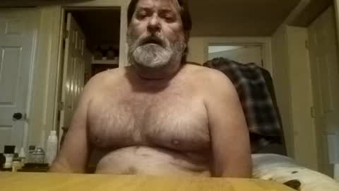 Snapshot of slutbreeze101 chatting on 06-16-26, 04:31 slutbreeze101 online show from 06-16-26, 04:31