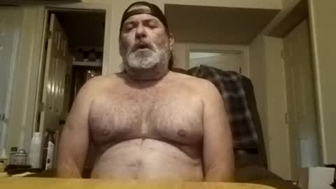 Snapshot of slutbreeze101 chatting on 06-17-26, 03:46 slutbreeze101 online show from 06-17-26, 03:46