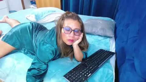 Slutdirtyxxx online show from 06-28-26, 11:55