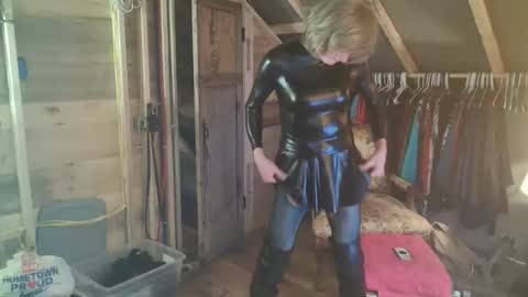 slutjennifertransxx online show from 03-05-26, 01:56