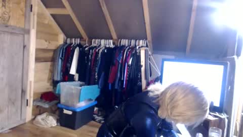 Snapshot of slutjennifertransxx chatting on 05-24-26, 03:33 slutjennifertransxx online show from 05-24-26, 03:33
