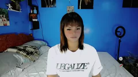 Snapshot of sluts_cum chatting on 07-06-26, 01:57 louie and diana online show from 07-06-26, 01:57