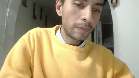 Chistian Aguilar online show from 04-18-26, 12:47