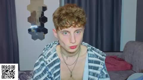 Snapshot of sluttsavage chatting on 05-27-26, 10:40 sluttsavage online show from 05-27-26, 10:40
