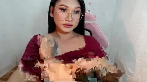 Snapshot of slutty_classyxx chatting on 01-23-25, 07:11 Lovie online show from 01-23-25, 07:11