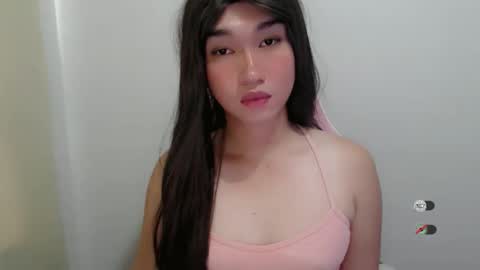 Snapshot of slutty_francine chatting on 11-11-25, 06:02 FRANCINE online show from 11-11-25, 06:02