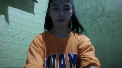 Snapshot of slutty_gretha chatting on 02-20-25, 01:36 Gretha online show from 02-20-25, 01:36