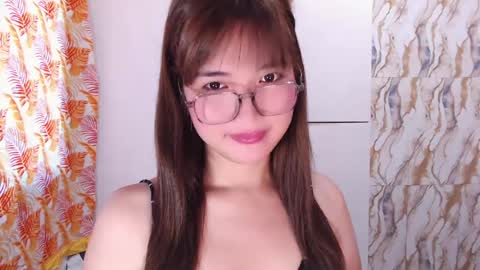 slutty_hannaxx online show from 07-17-26, 11:20