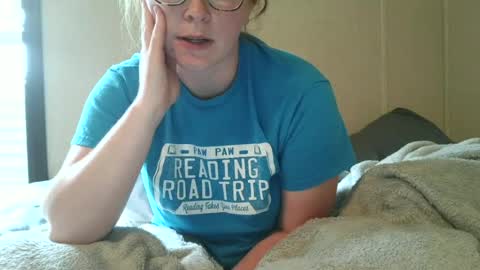 Snapshot of slutty_redhead3 chatting on 06-14-26, 04:20 Slutty redhead3 online show from 06-14-26, 04:20