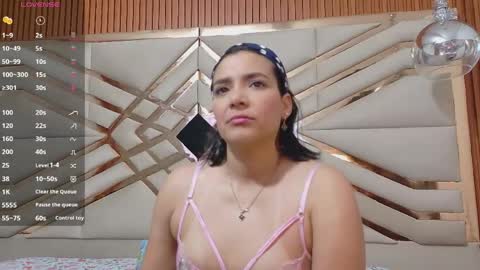 Snapshot of sluttyandmature chatting on 06-04-26, 12:22 MARCELA online show from 06-04-26, 12:22