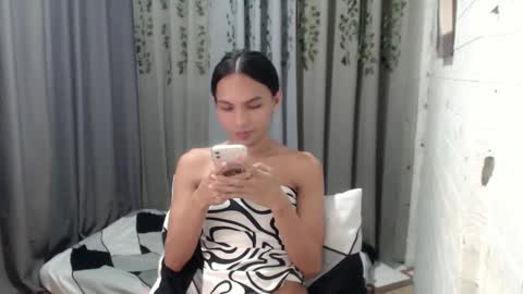 CHIE CHIE online show from 01-30-25, 04:45