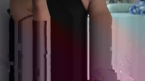 Snapshot of sluttydeeleena chatting on 04-12-26, 12:04 DeeLina online show from 04-12-26, 12:04