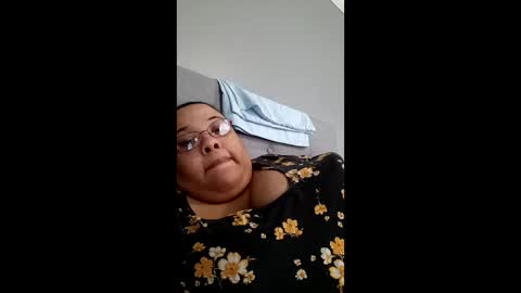 Snapshot of sluttyjess31 chatting on 02-05-26, 03:16 Jessica online show from 02-05-26, 03:16