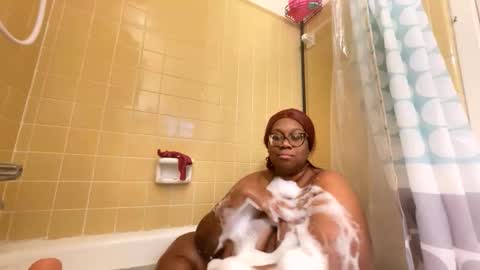 Pooh online show from 02-14-26, 05:32