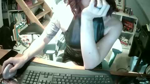 sluttytoy83 online show from 03-16-26, 08:02