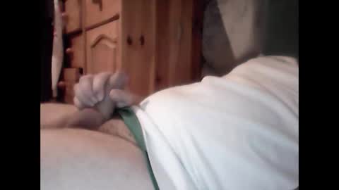 slutyboy1261 online show from 01-05-25, 06:35