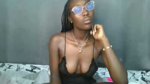 sly_rose online show from 04-23-26, 09:39