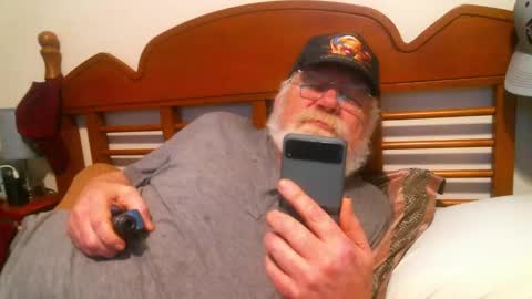 Sly online show from 09-15-25, 02:44