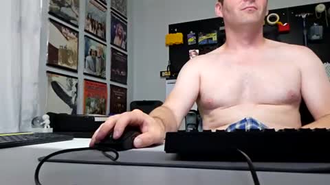 Snapshot of slyy_foxxx chatting on 07-09-26, 02:43 slyy_foxxx online show from 07-09-26, 02:43