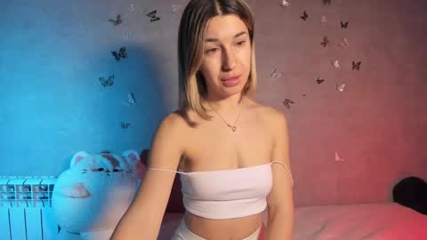 Melani online show from 02-22-25, 09:37