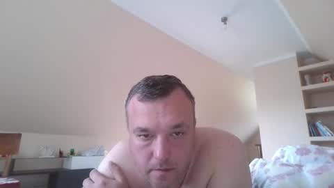 Snapshot of smajlik83 chatting on 12-29-24, 10:34 smajlik83 online show from 12-29-24, 10:34