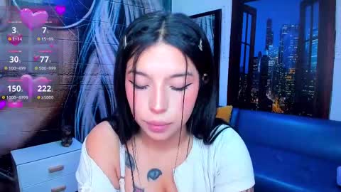 Mariana Torres online show from 02-10-25, 05:19