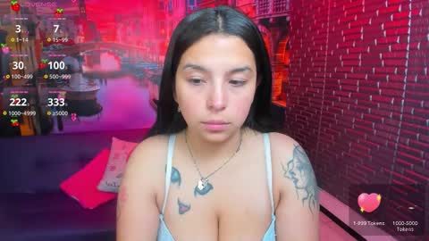 Mariana Torres online show from 02-17-26, 01:51