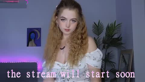 Emily online show from 01-13-25, 07:43
