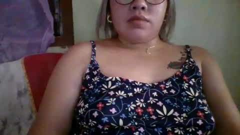 Lovewella online show from 09-13-25, 04:23