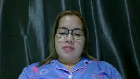 Lovewella online show from 02-16-26, 04:14