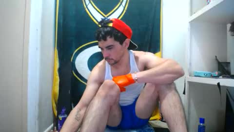 small wood21 online show from 02-02-26, 08:02