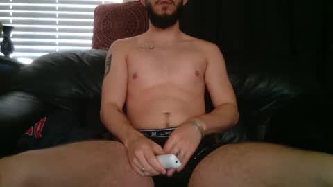 Snapshot of smallcckkoda chatting on 12-29-24, 03:46 Koda online show from 12-29-24, 03:46