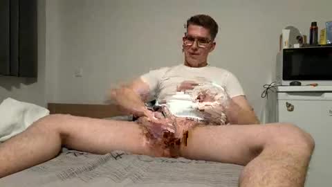 Snapshot of smalldickbigdreams23 chatting on 01-14-25, 10:02 smalldickbigdreams23 online show from 01-14-25, 10:02